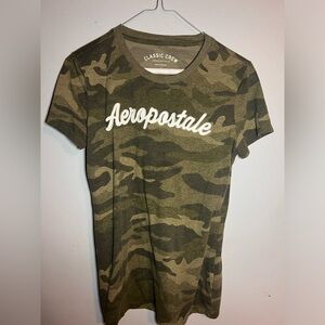 Large Aeropostale camo t-shirt